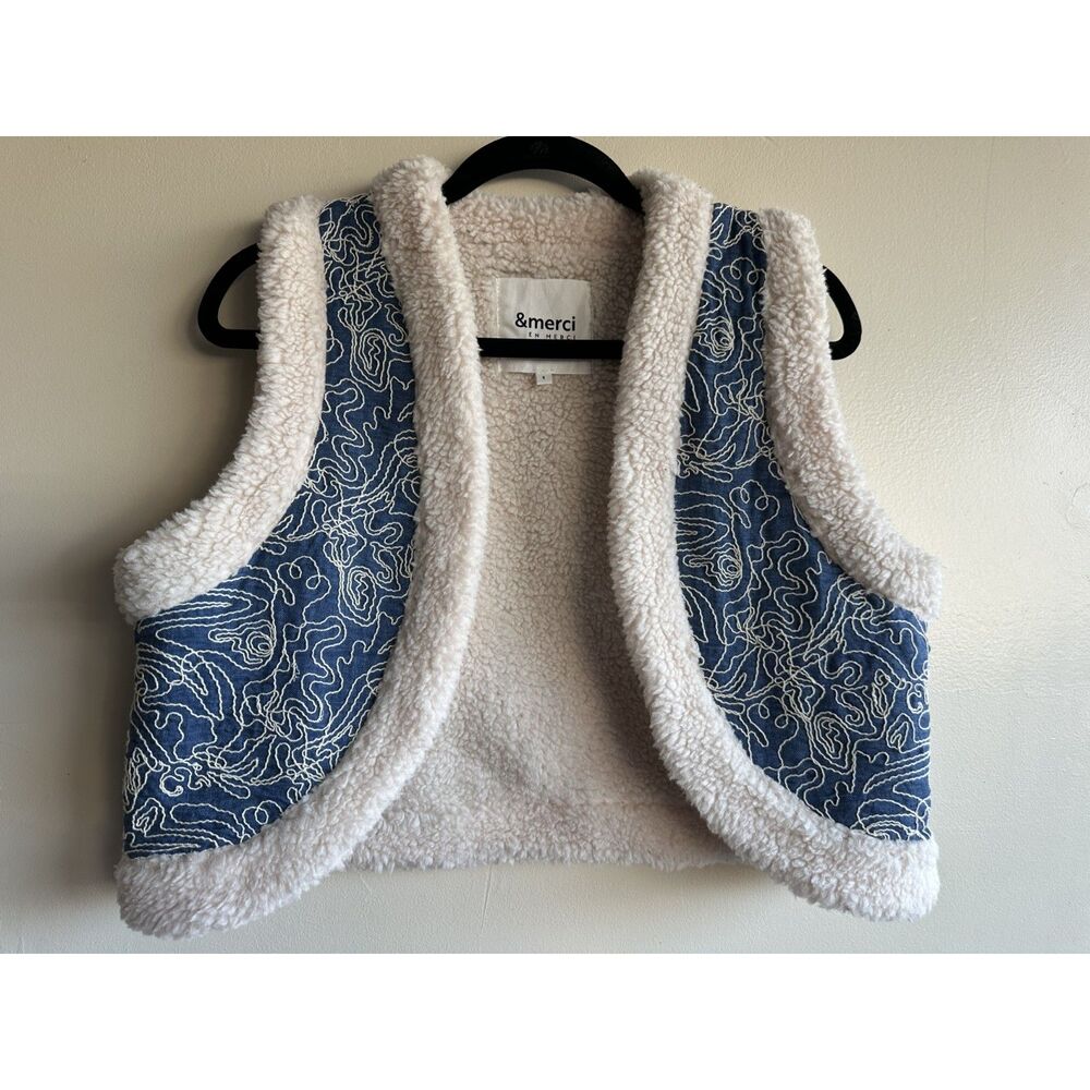 &Merci Sherpa Lined Denim Vest Womens S Blue Embroidered Topographic Boho